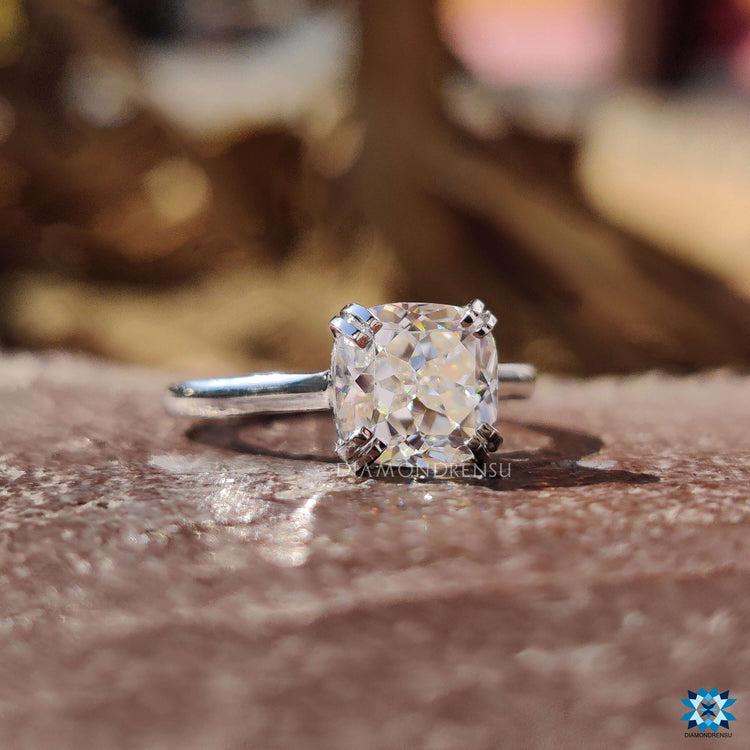 solitaire moissanite engagement ring - diamondrensu