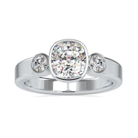 Cushion diamond engagement ring in a timeless design with sparkling diamonds.