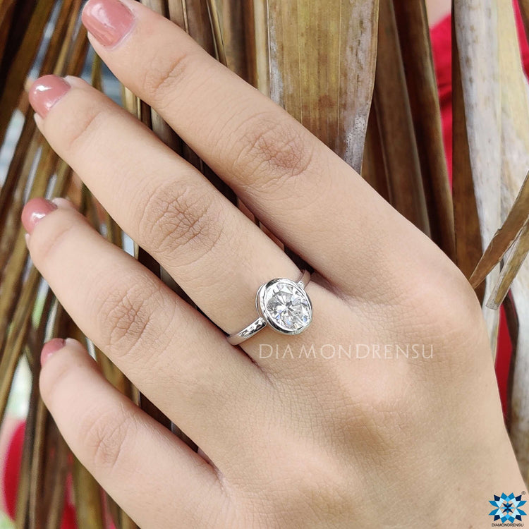 Diamondrensu ring crafted with precision and unmatched quality.