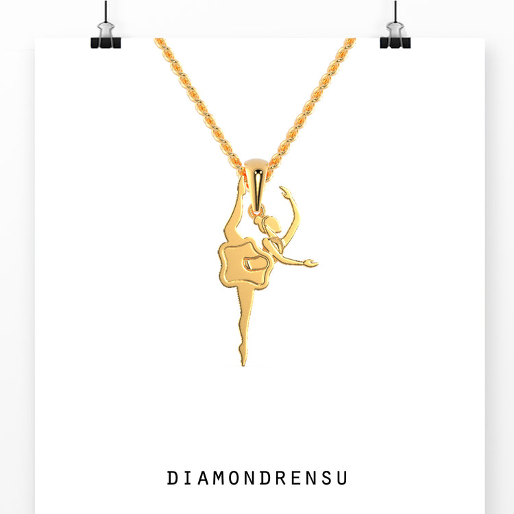 Pendant for women, featuring a handmade gold pendant with delicate details
