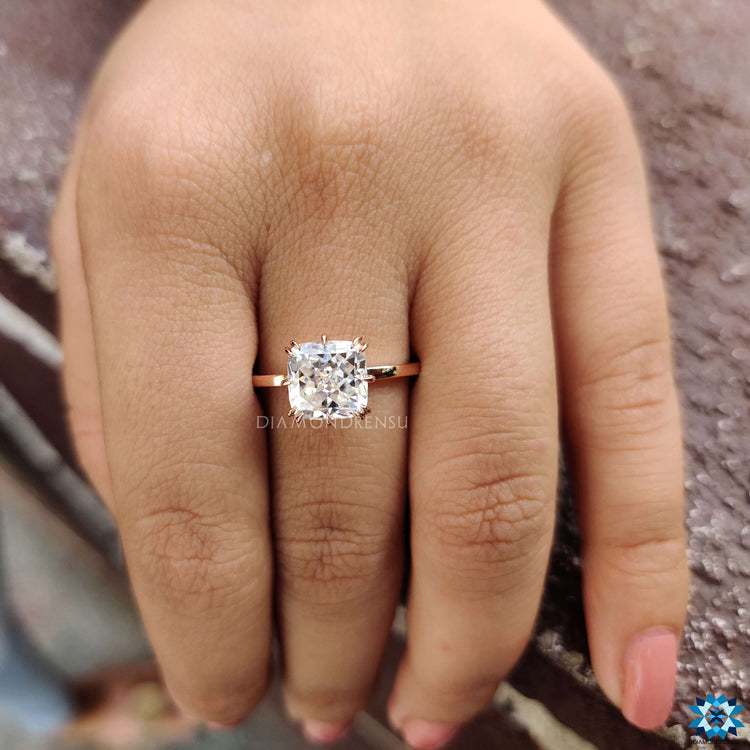 vintage moissanite ring - diamondrensu