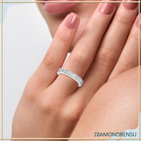 Round diamond eternity band in white gold, IGI certified