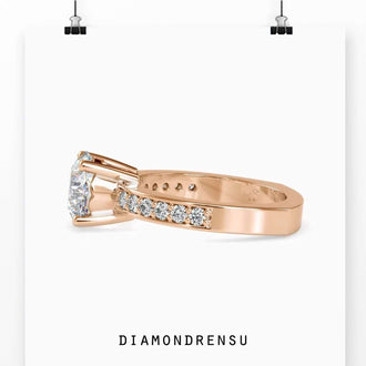 Engagement ring pave design for a chic and sophisticated look.