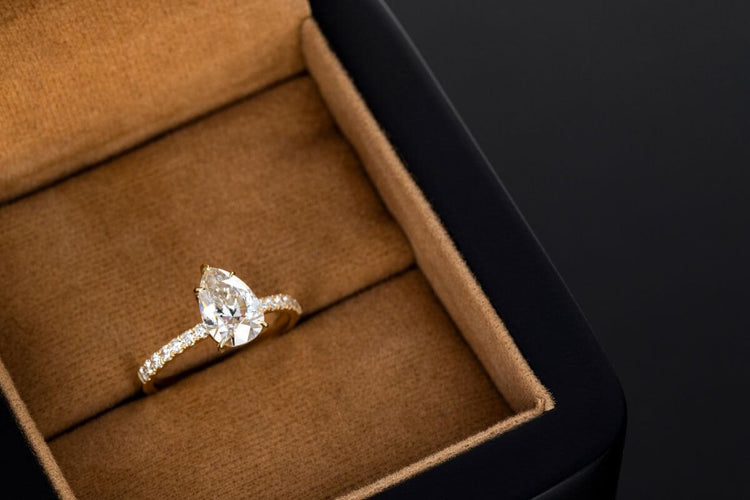 Pear shaped diamond ring
