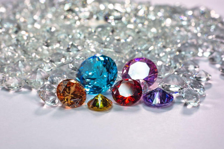 Lab grown diamonds with real diamonds
