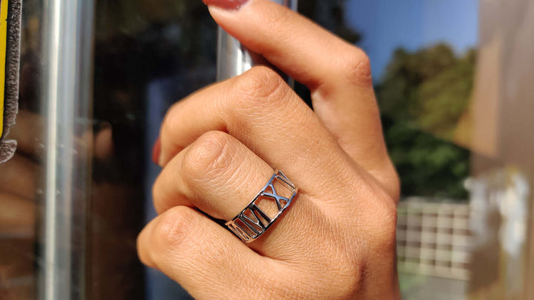 Reasons to Get Your Own Customized Engagement Ring