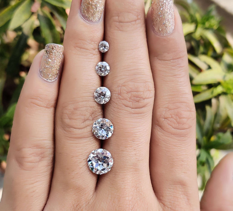 loose moissanite diamond by Diamondrensu Moissanite