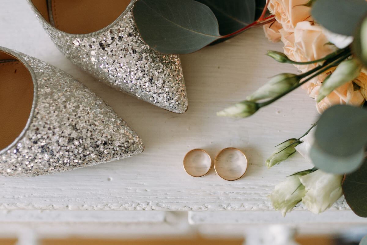 Is Your Ring Size the Same as Your Shoe Size The Truth Revealed