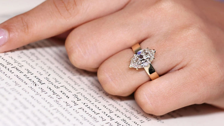 The Versatility of Solitaire Rings