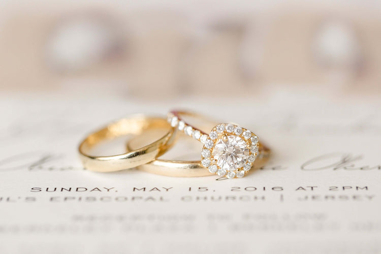 Moissanite Wedding Band Trends For 2022