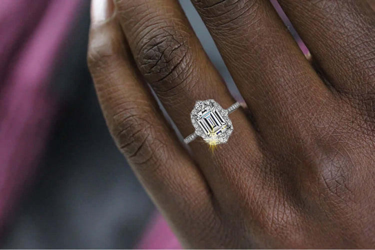 The Pros and Cons of Moissanite Engagement Rings