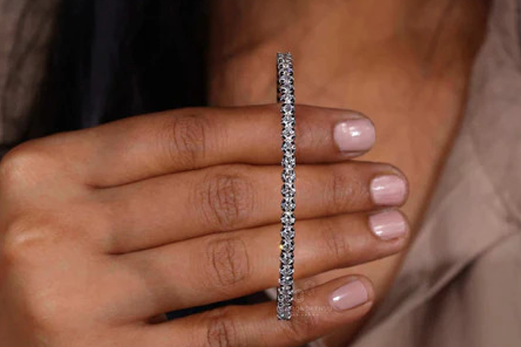 4 Moissanite Bracelets For Budget-Friendly Luxury