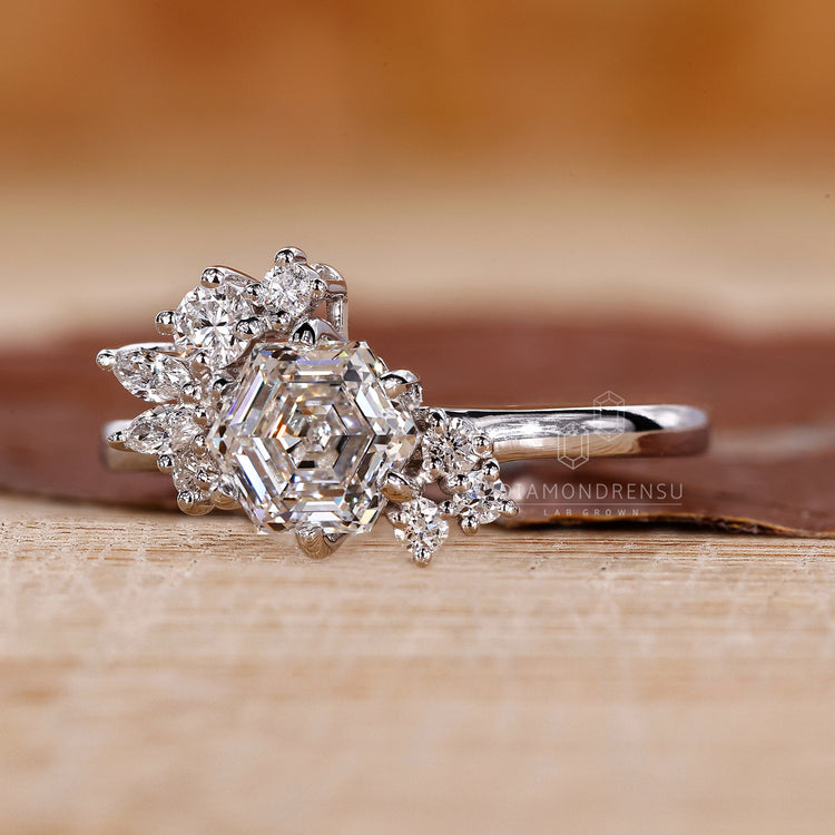 Round Diamond Engagement Ring featuring brilliant cut stones.