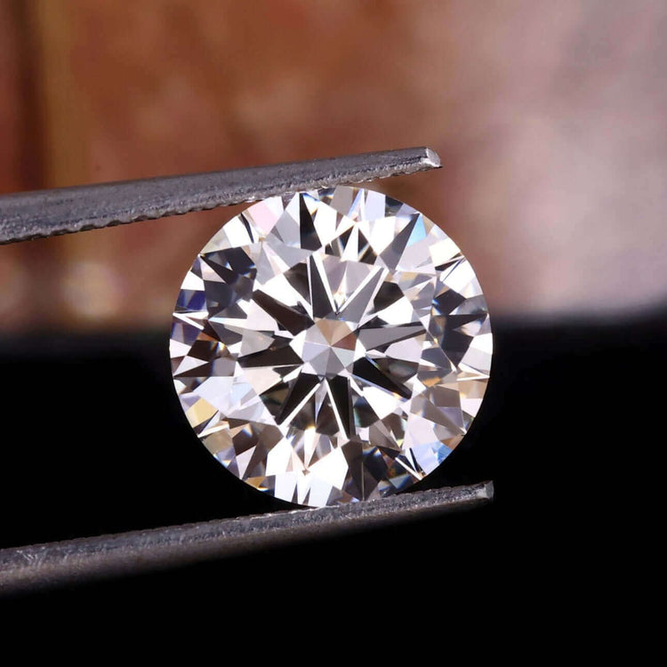 Round cut diamond lab grown diamond IGI Certified
