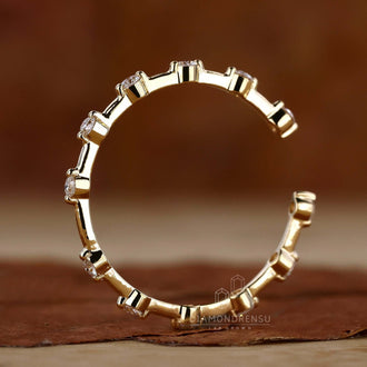 diamond wedding band