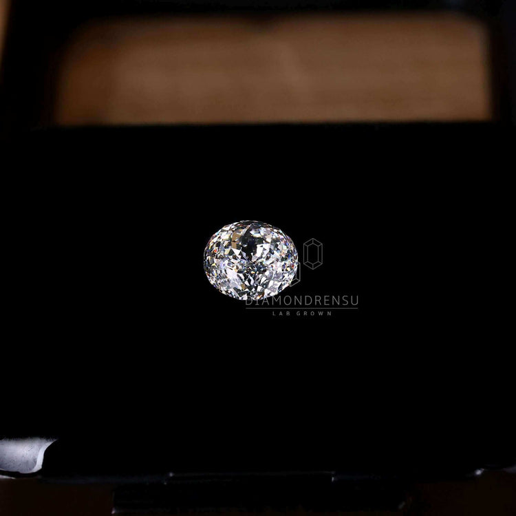 Buy a 1.09 carat Portuguese cut diamond that is an antique cut loose diamond.
