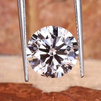 Round cut diamond lab grown diamond IGI Certified