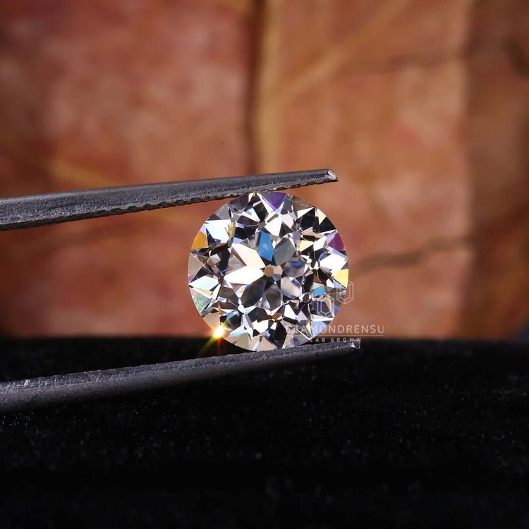 Round Old European Cut offered in 2.30 carat lab grown diamond style.