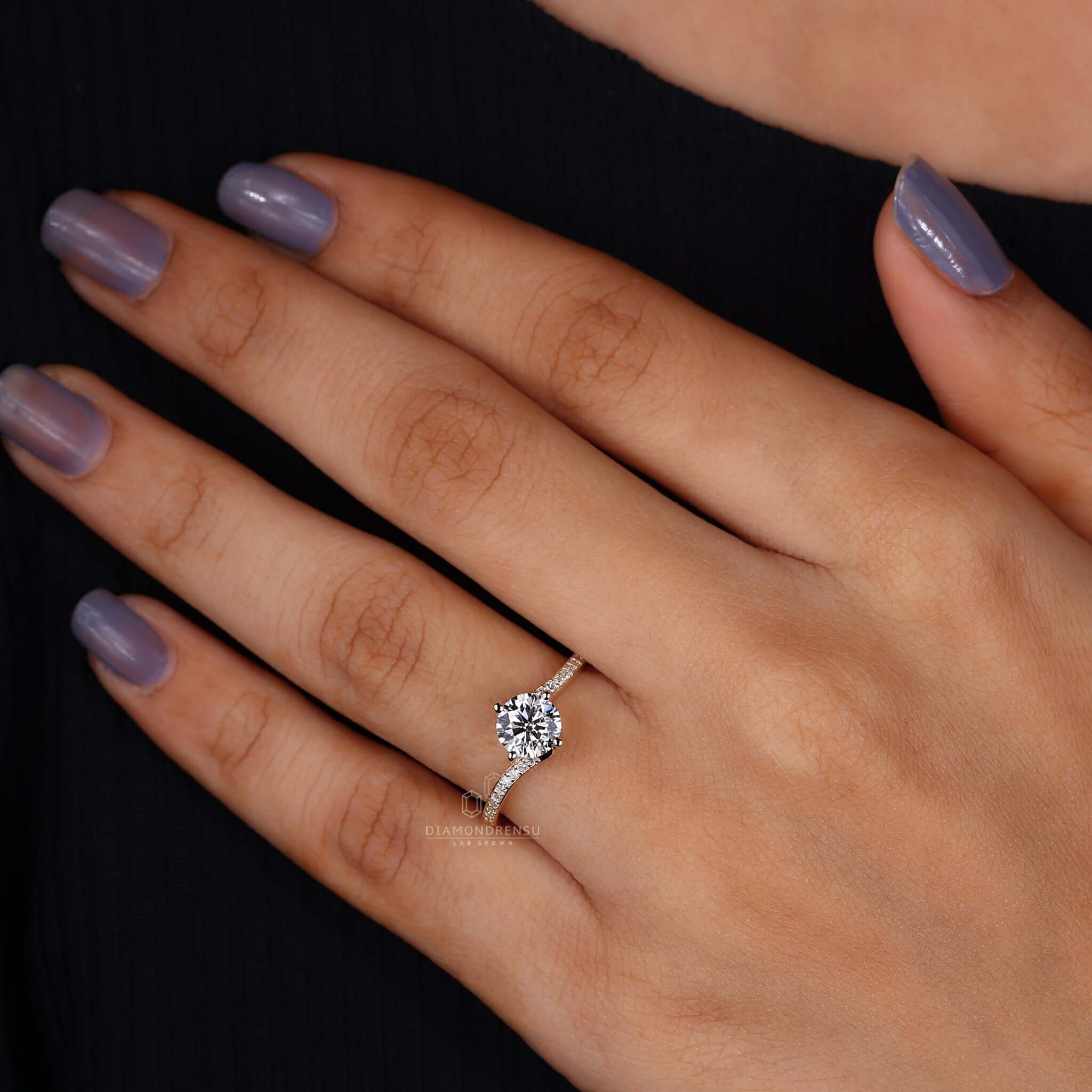 Elegant diamond bypass ring in a beautiful arrangement, blending classic beauty with modern flair.