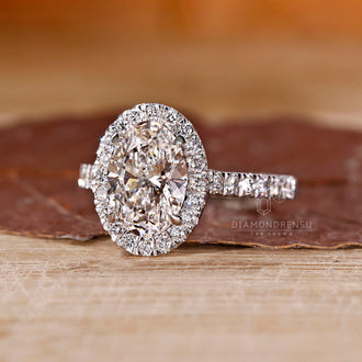 Custom engagement ring with buy diamond ring.
