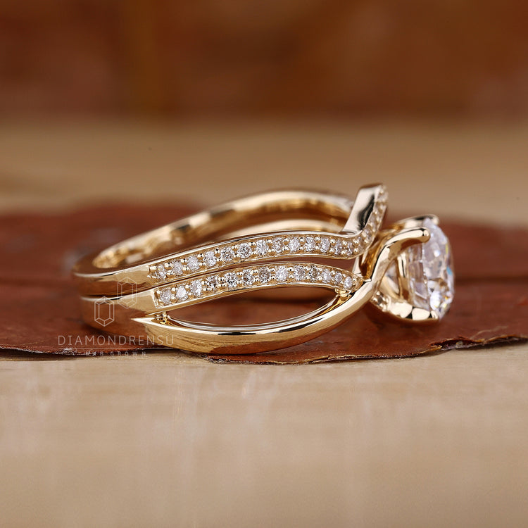 Lab Grown Diamond Wedding Ring Sets for an eco-friendly choice.
