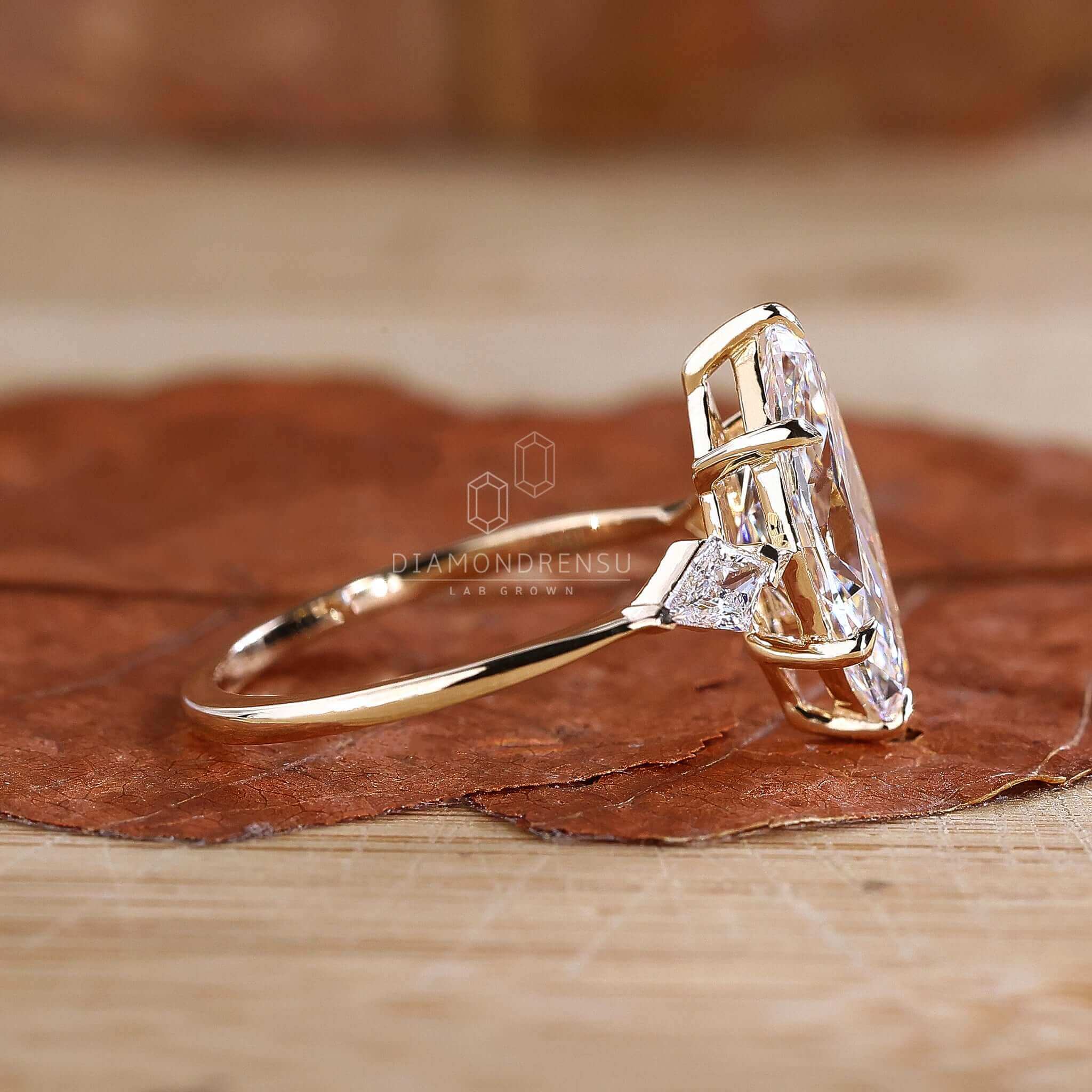 A lab-grown diamond engagement ring, a sustainable and stunning choice.