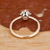 Prong Setting ring featuring a classic design and secure diamond placement.
