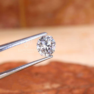 Buy lab grown loose diamonds with an antique octagon cut shape.
