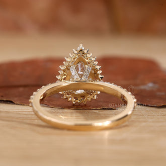 Round Diamond Engagement Ring with a classic design.