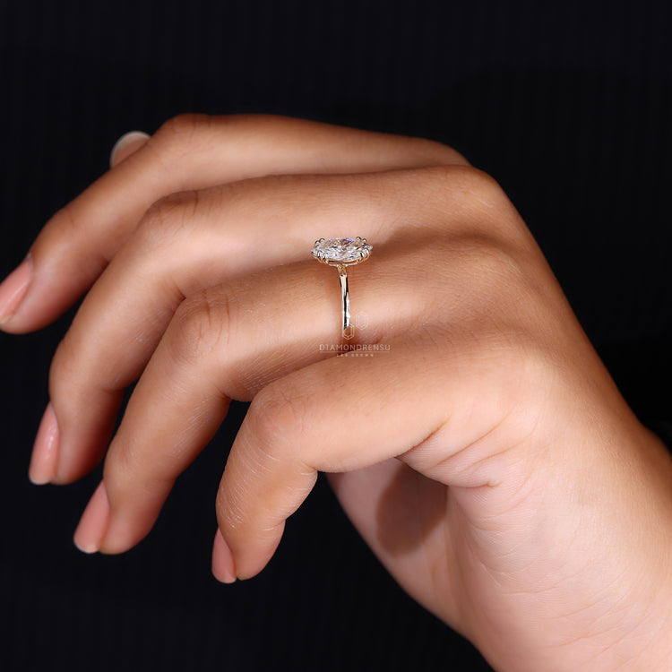 Solitaire Ring Settings featuring a secure prong design.
