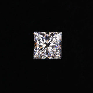 Princess cut diamond available in 3 carat lab grown diamond format.
