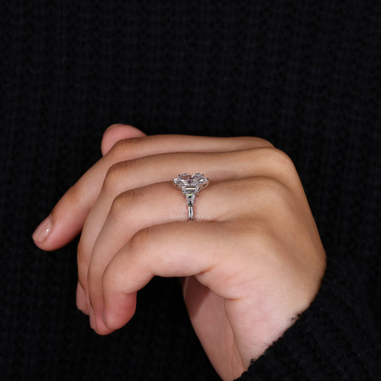 Buy engagement ring with IGI certified diamond
