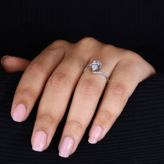 White Gold Ring with a sleek and sophisticated design.
