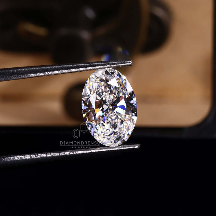 Best lab grown diamond choices include oval shapes for daily wear.