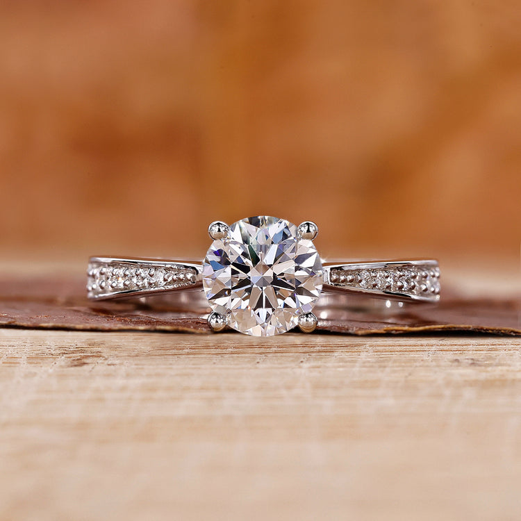 Round Diamond Engagement Ring with a stunning prong setting.