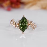 Dutch marquise engagement ring with Lab Grown Diamond.
