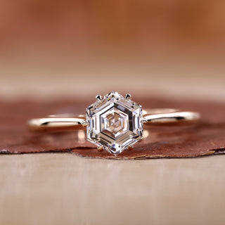 Hexagon Diamond Ring featuring a brilliant solitaire design.
