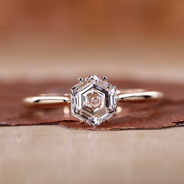 Hexagon Diamond Ring featuring a brilliant solitaire design.
