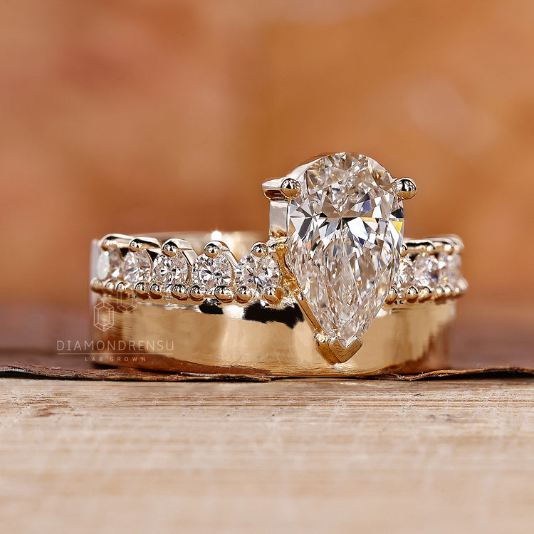 Yellow Gold Engagement Ring with a classic, vintage look.