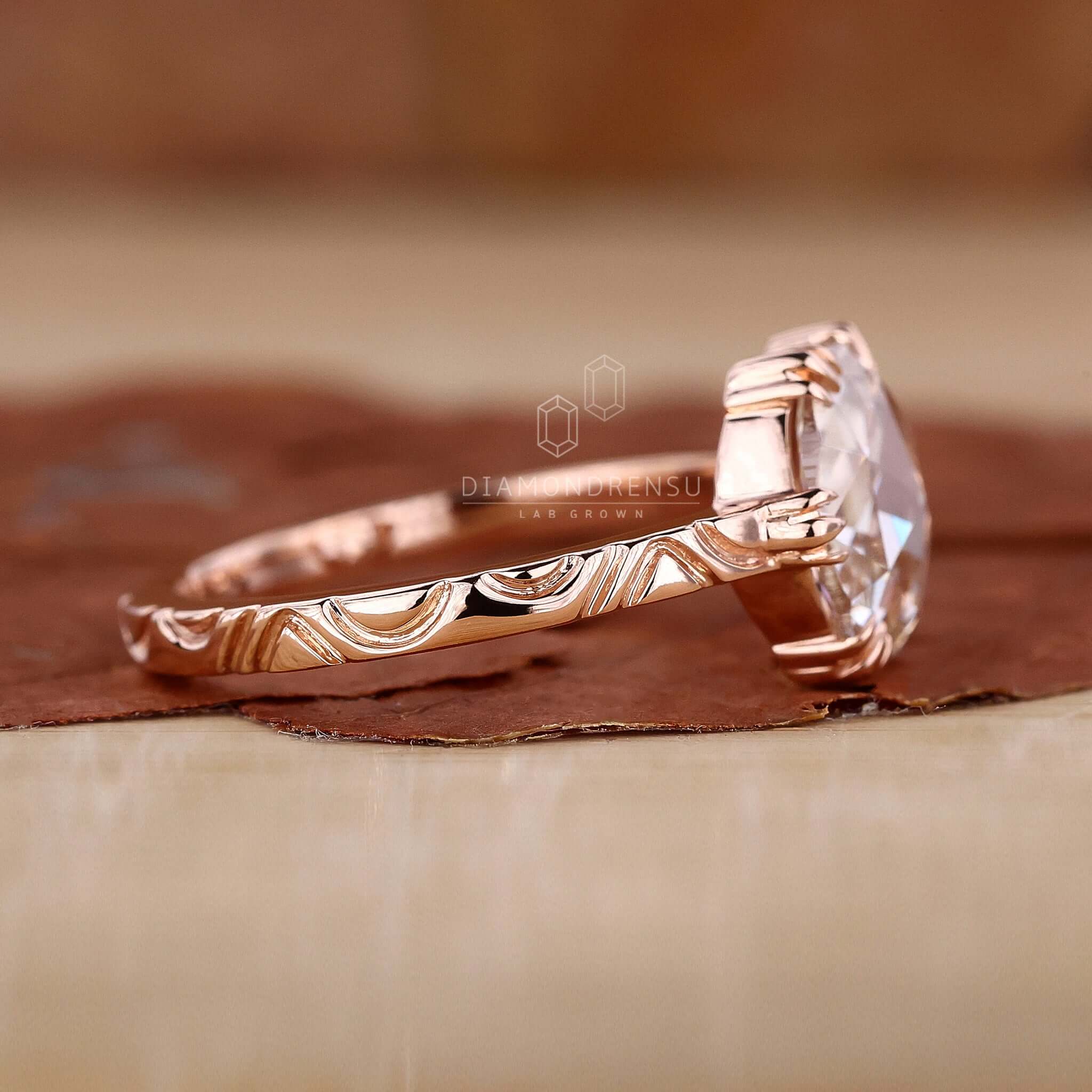 Vintage Rose Cut Engagement Ring - Diamondrensu
