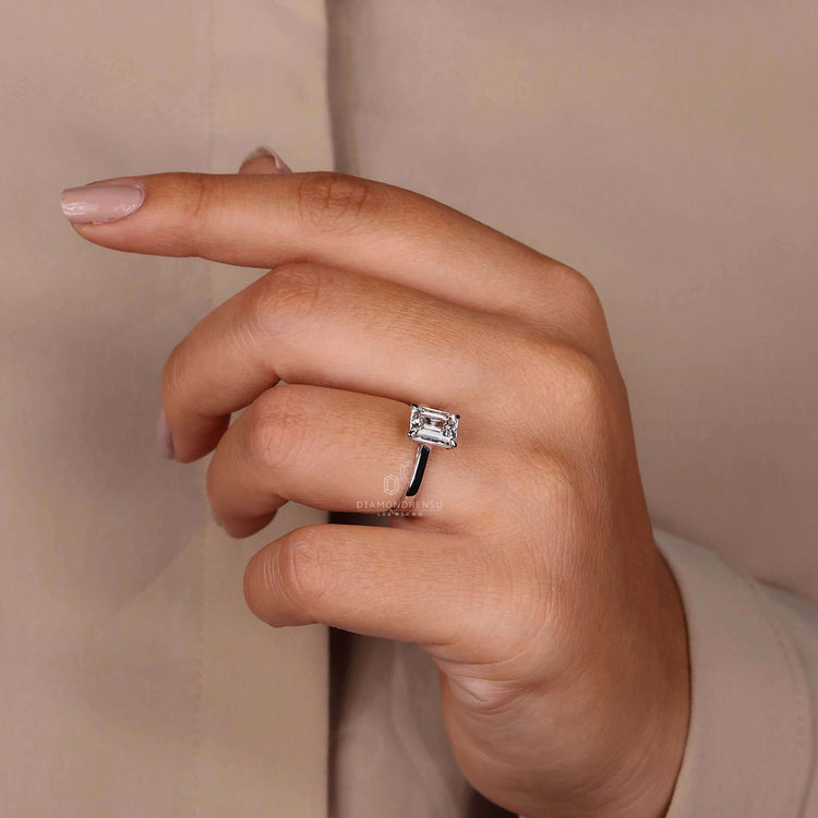 diamond solitaire ring