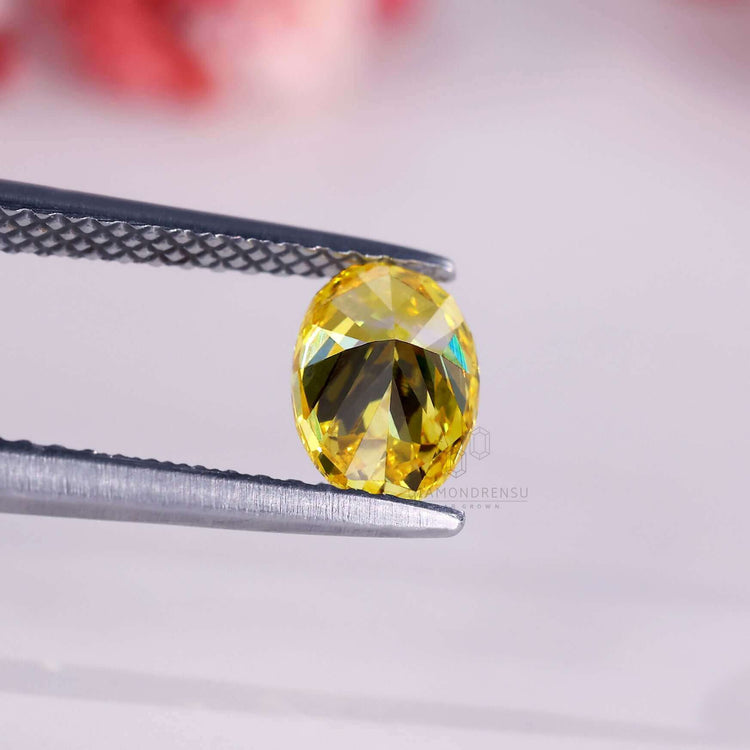 Fancy Vivid Yellow diamond lab grown loose diamond
