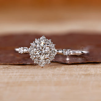 Buy lab grown ring featuring a cluster setting ring.
