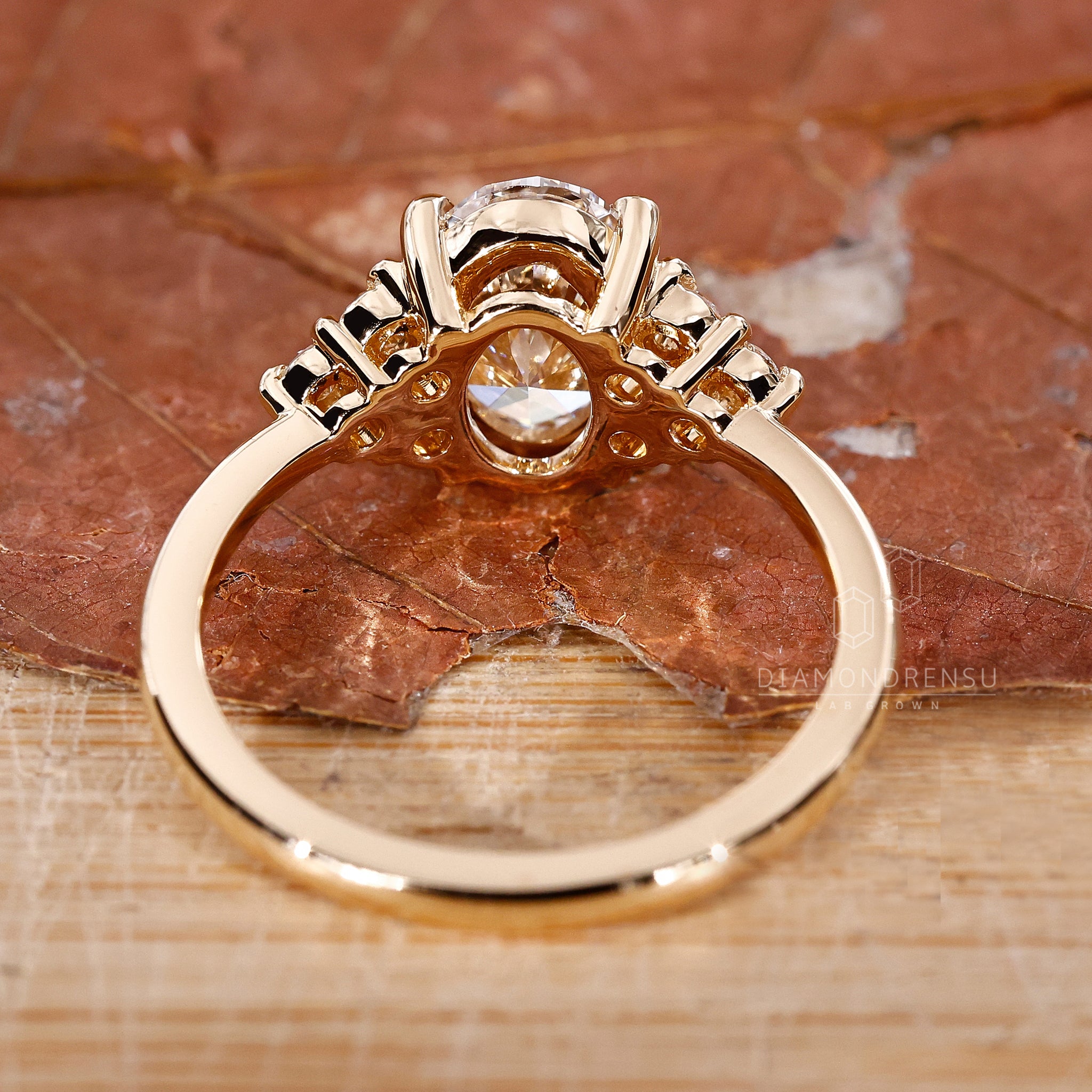 4 Prong Ring Setting designed for maximum security and shine.