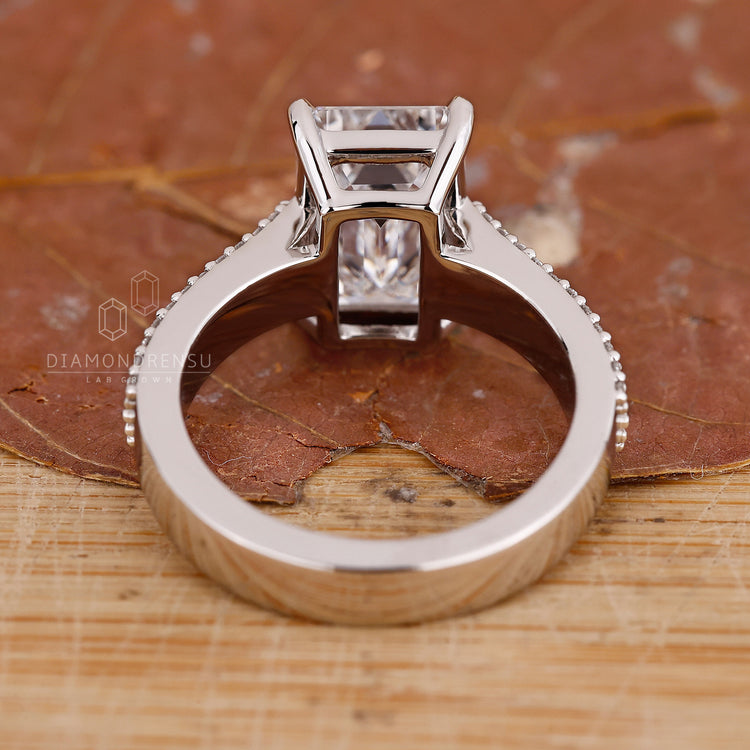 Lab grown diamond ring offering ethical beauty and lasting elegance.
