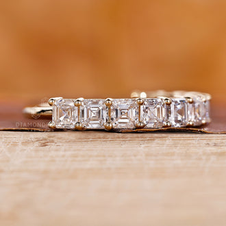 IGI certified Asscher cut diamond wedding band.