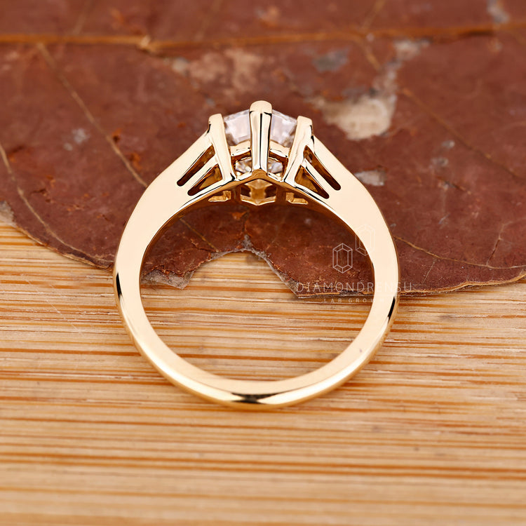 Handmade hexagon step cut diamond ring by Diamondrensu.
