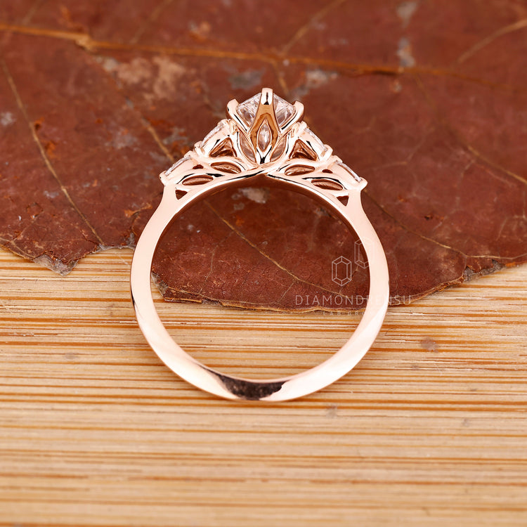 Lab Grown Diamond muse setting ring with marquise shaped diamond.
