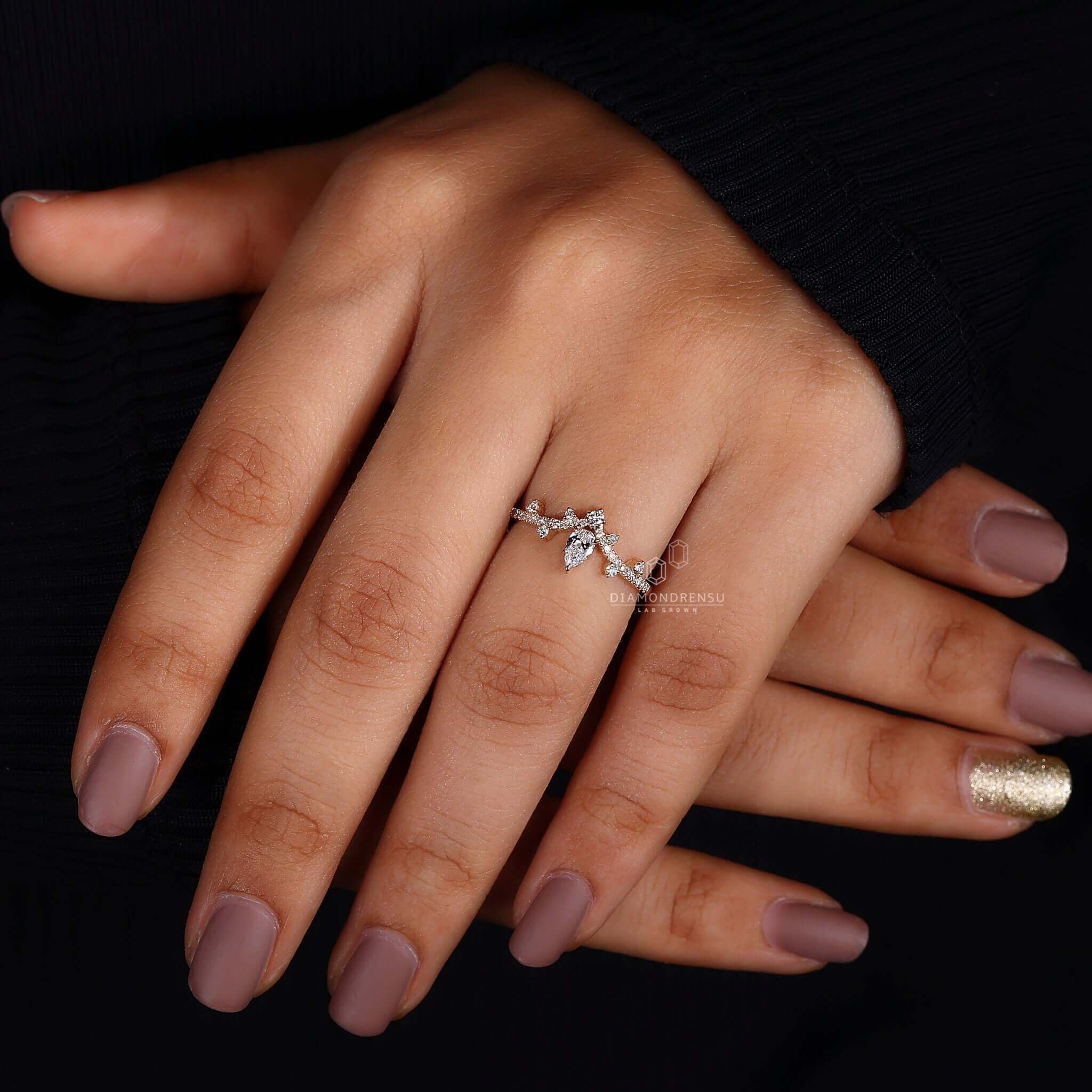 diamond wedding ring for her
