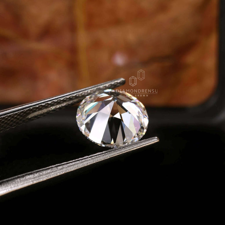 Diamondrensu lab grown diamond available in 2.5 carat Old European cut.